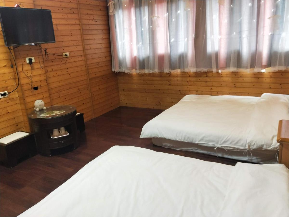 Meiting B&B Shuili Bagian luar foto