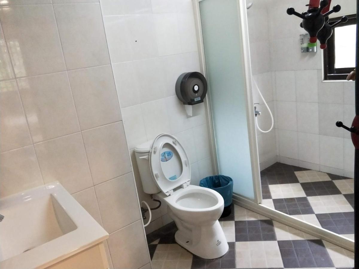 Meiting B&B Shuili Bagian luar foto