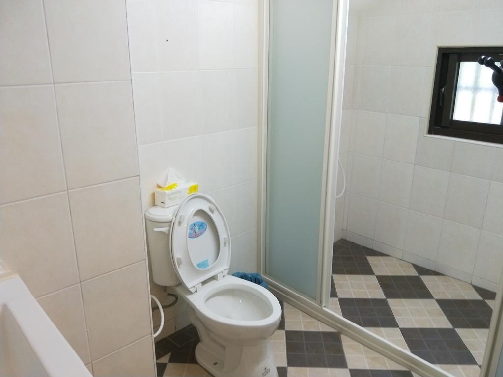 Meiting B&B Shuili Bagian luar foto